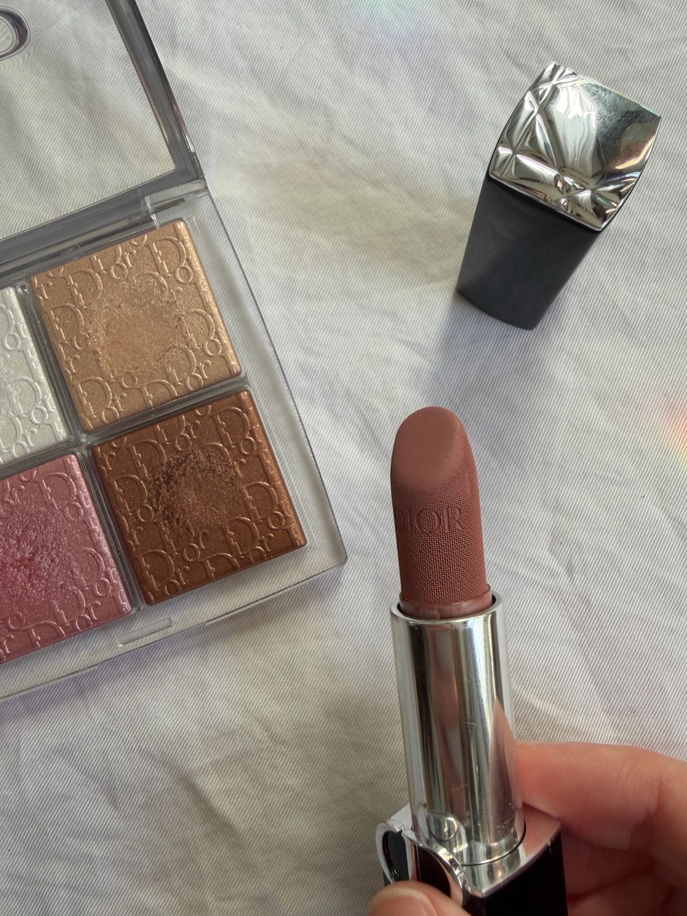 🩶 DIOR // Makeup Bundle🩶 - Picture 4 of 8